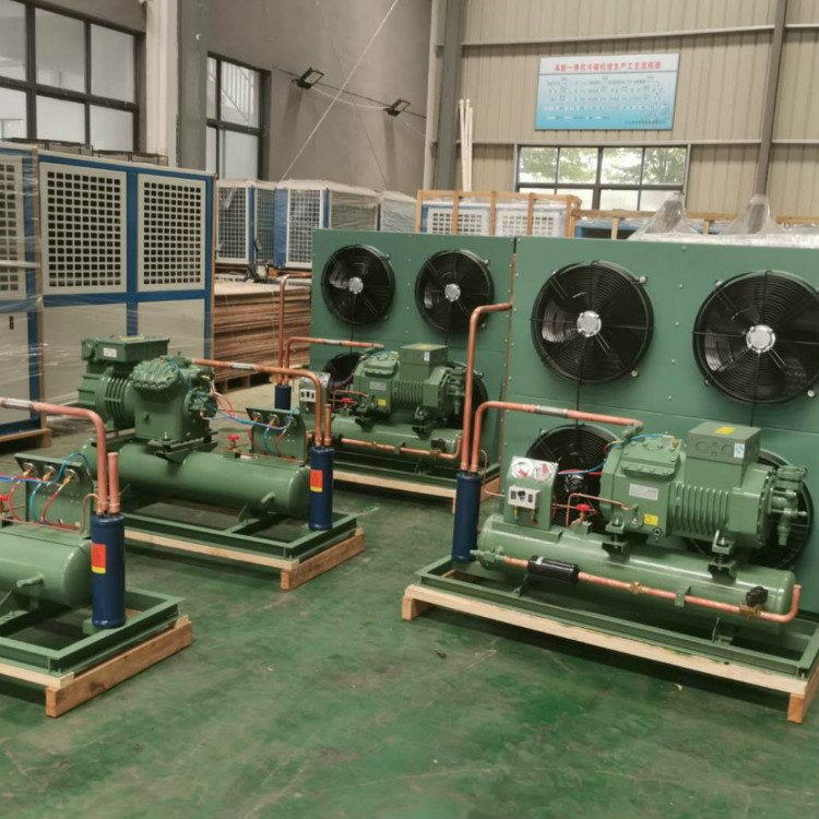 水冷機組.jpg 水冷機組.jpg